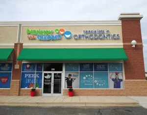 Decorative window graphics