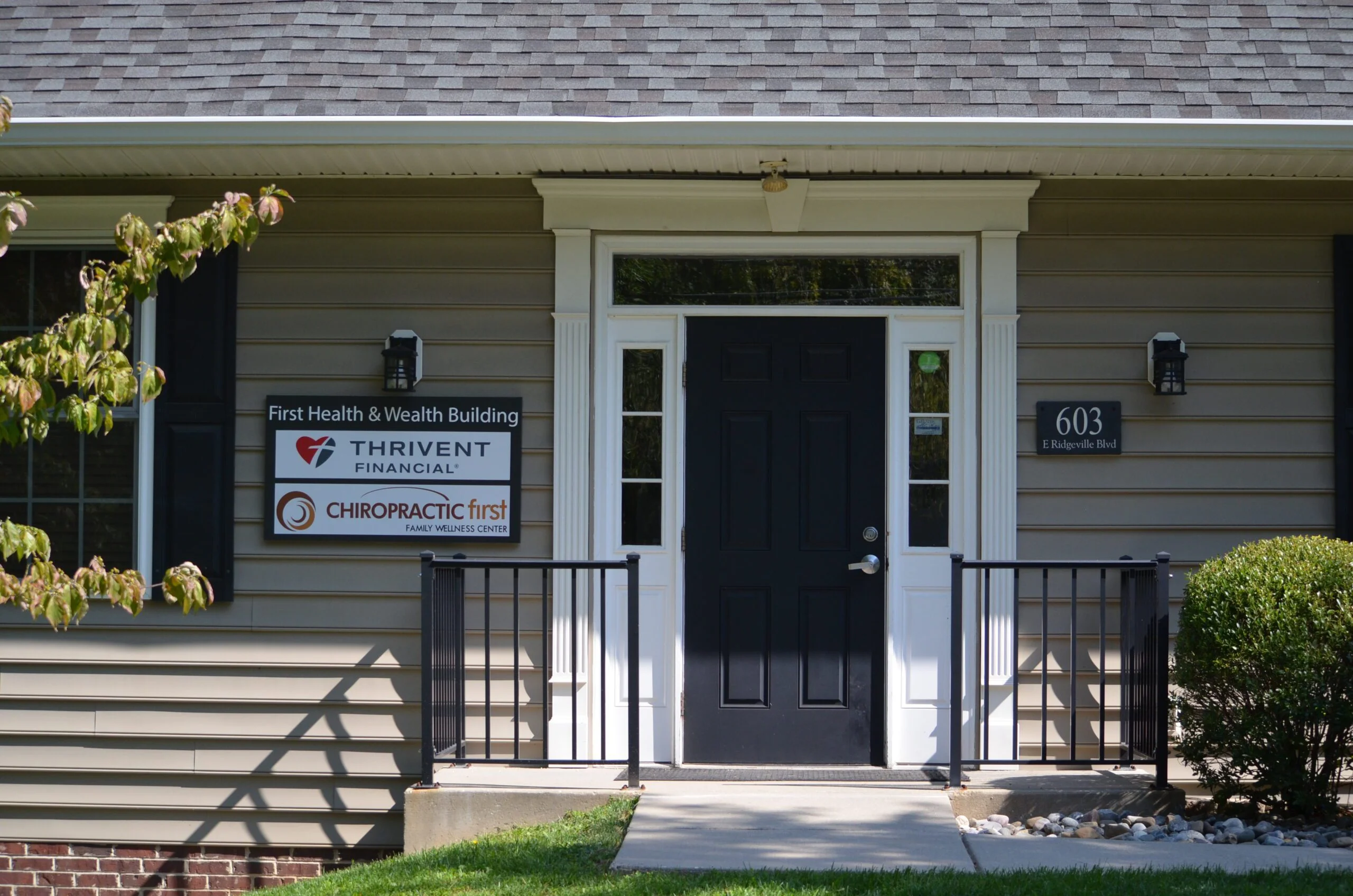 FirstHealthAndWealth BuildingDirectory Exterior AMISigns 2 1 scaled