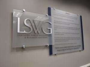 LSWG – Custome Plaque (2)